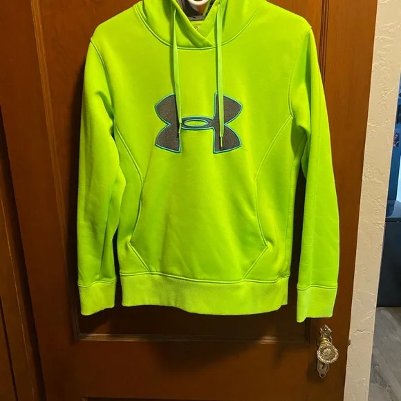 Under armour - Picture 1 of 2